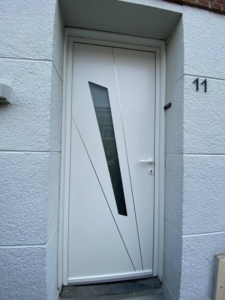 Porte d'entrée après